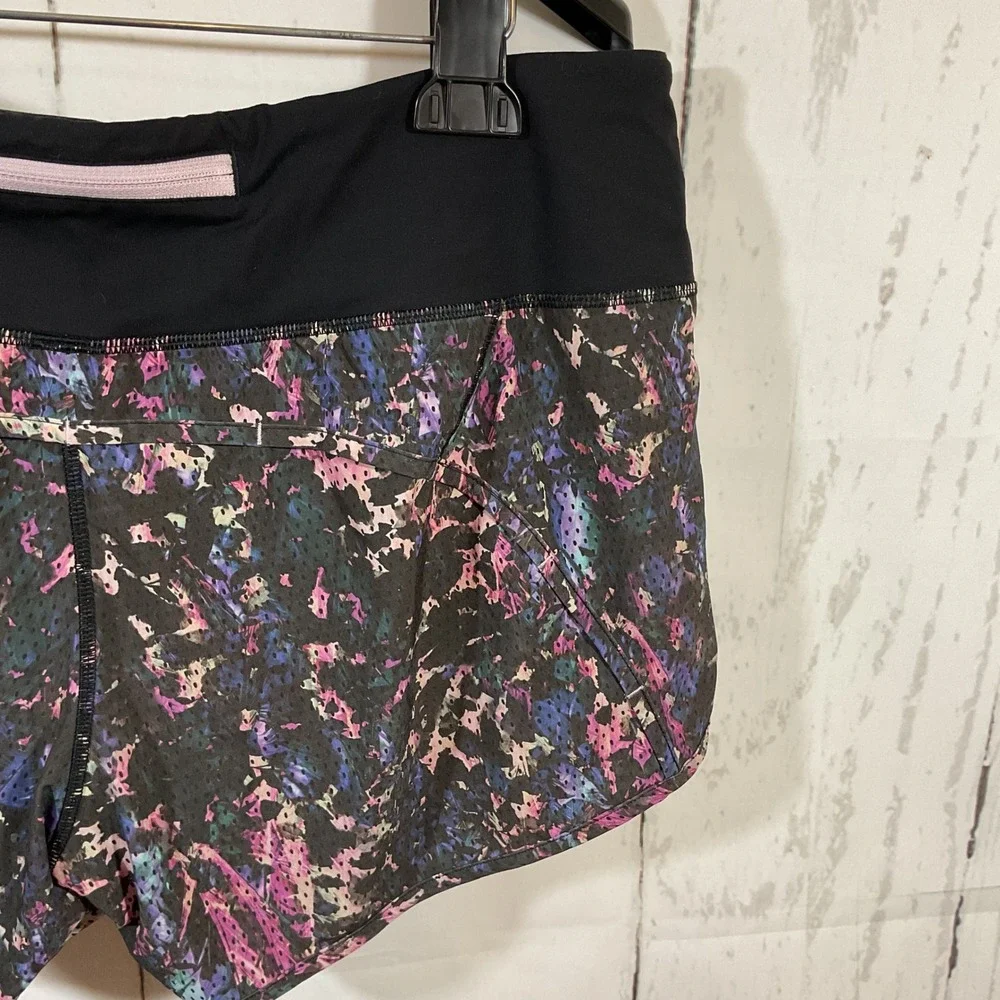 Lululemon Run Times Running Shorts Women 10 Floral Sport Black Multi‎ Print Gym